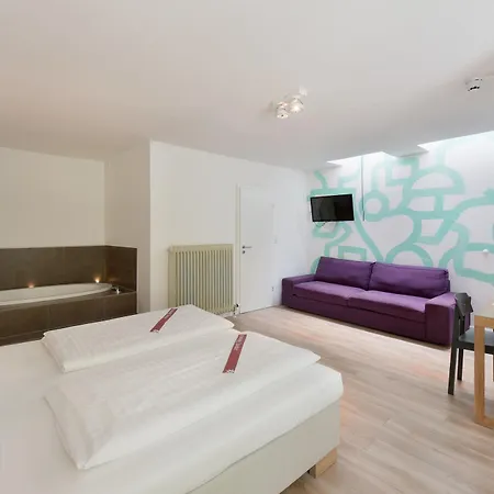 Hotel Krone 1512 3*