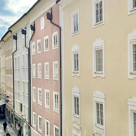 Krone 1512 Hotel