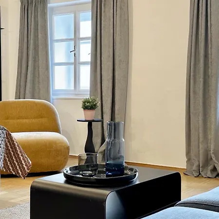 Krone 1512 Hotel